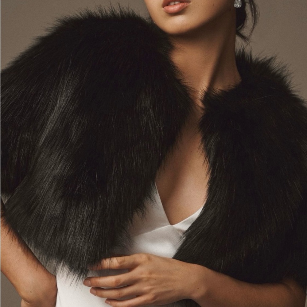 Elegant Black Faux Fur Shawl